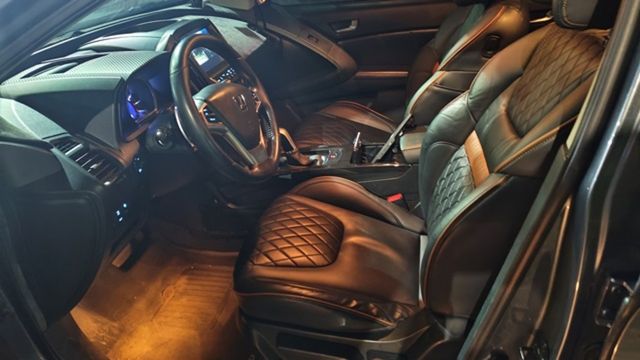 LUXGEN納智捷 U6 TURBO  第7張相片