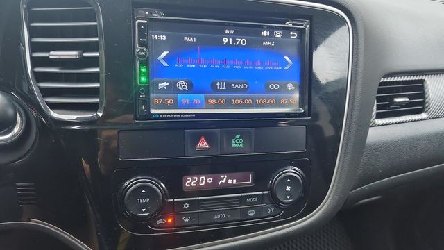 MITSUBISHI三菱 OUTLANDER  第7張相片