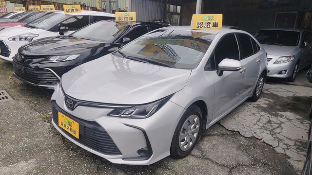 TOYOTA豐田 ALTIS  第1張相片