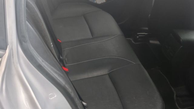 TOYOTA豐田 ALTIS  第6張相片