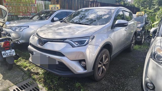 TOYOTA豐田 RAV4  第1張相片