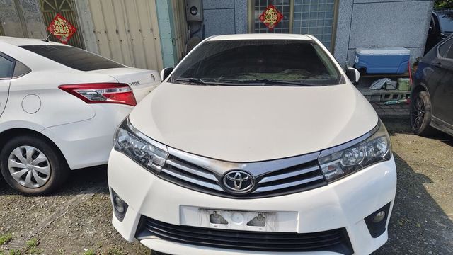 TOYOTA豐田 ALTIS  第3張相片
