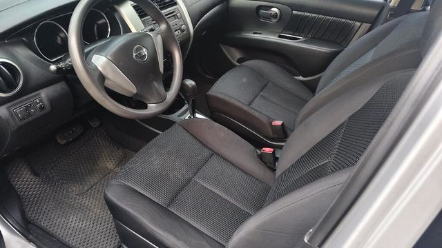 NISSAN日產 LIVINA  第5張相片