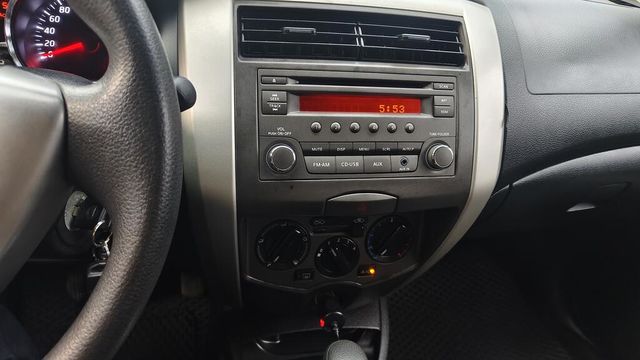 NISSAN日產 LIVINA  第8張相片