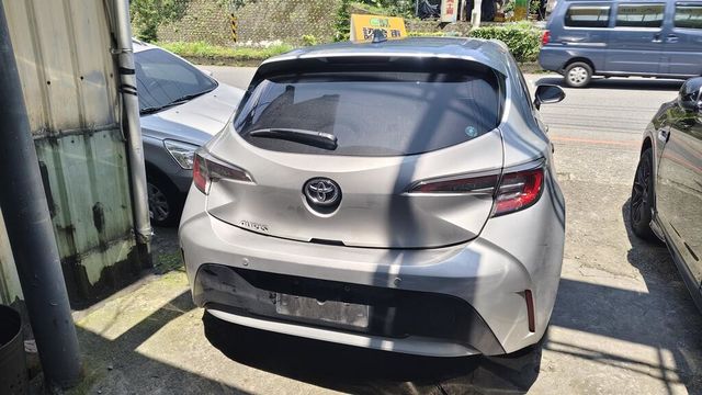 TOYOTA豐田 AURIS  第4張相片