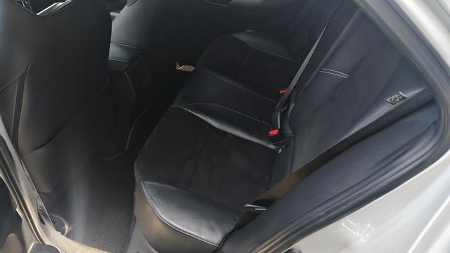 TOYOTA豐田 AURIS  第6張相片