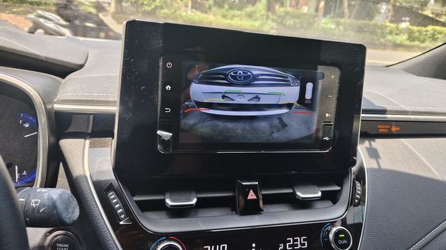 TOYOTA豐田 AURIS  第9張相片