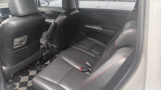 TOYOTA豐田 WISH  第5張相片