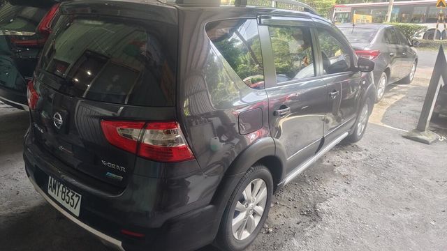 NISSAN日產 LIVINA  第2張相片