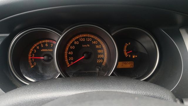 NISSAN日產 LIVINA  第7張相片