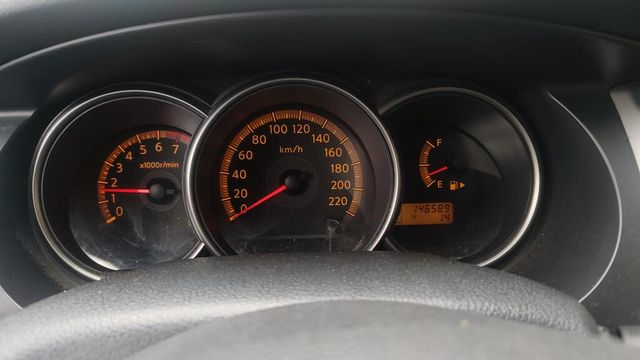 NISSAN日產 LIVINA  第8張相片