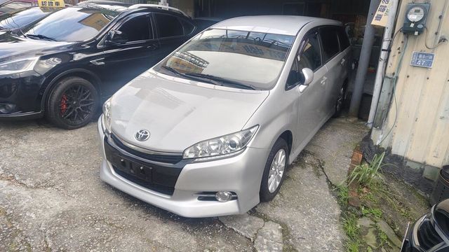 TOYOTA豐田 WISH  第1張相片