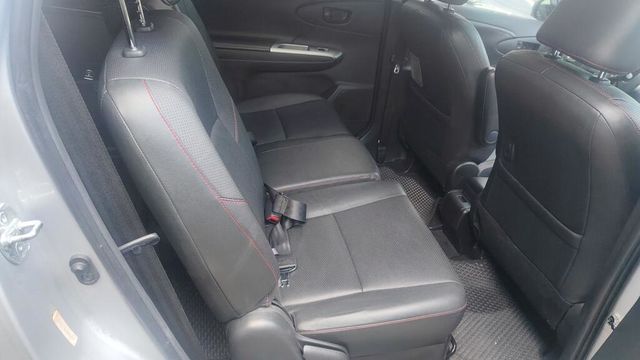 TOYOTA豐田 WISH  第6張相片