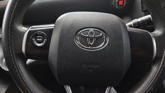TOYOTA豐田 SIENTA  第7張相片