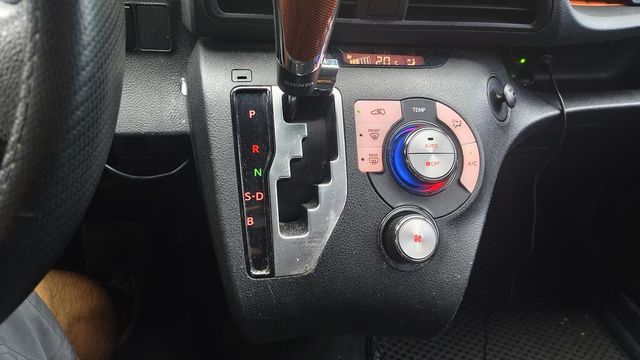 TOYOTA豐田 SIENTA  第8張相片