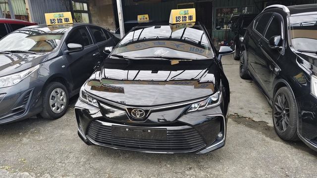 TOYOTA豐田 ALTIS  第3張相片