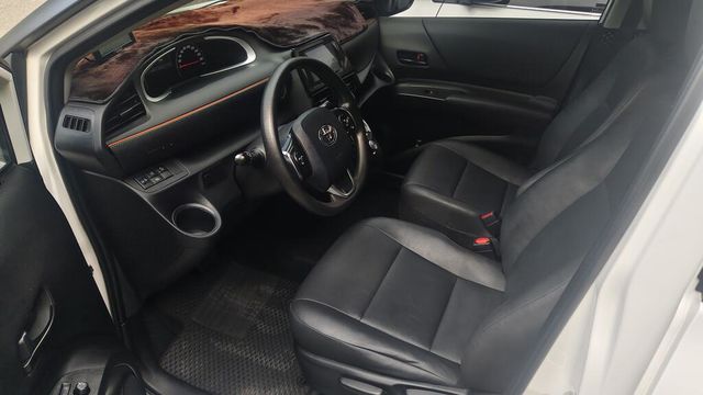 TOYOTA豐田 SIENTA  第5張相片