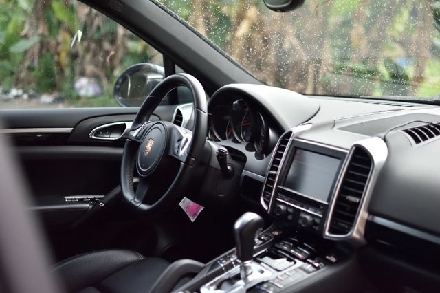 PORSCHE保時捷 CAYENNE  第11張相片