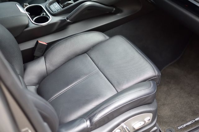 PORSCHE保時捷 CAYENNE  第14張相片