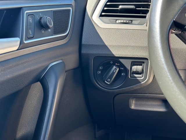 VOLKSWAGEN福斯 GOLF SPORTSVAN  第13張相片