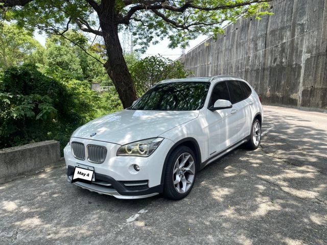 BMW寶馬 X1  第1張相片