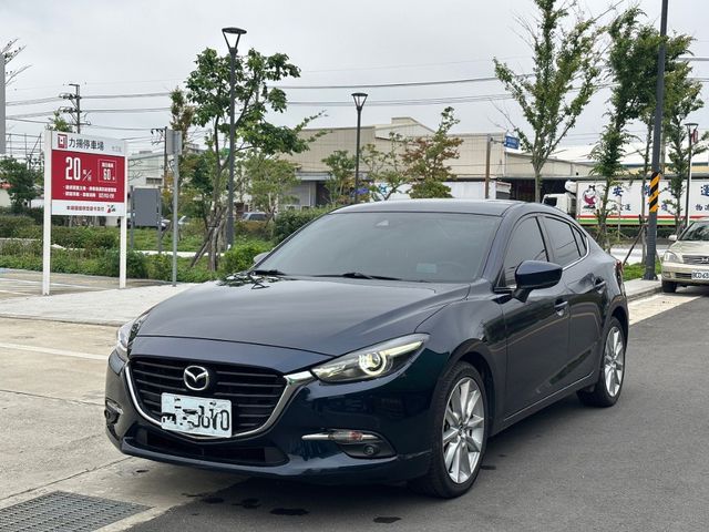 MAZDA馬自達 MAZDA 3  第1張相片