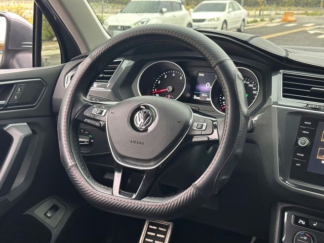 VOLKSWAGEN福斯 TIGUAN  第10張相片