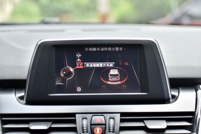 BMW寶馬 218I  第15張相片