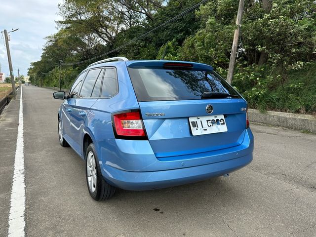 SKODA司科達 FABIA COMBI  第4張相片