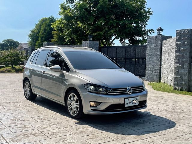 VOLKSWAGEN福斯 GOLF SPORTSVAN  第3張相片