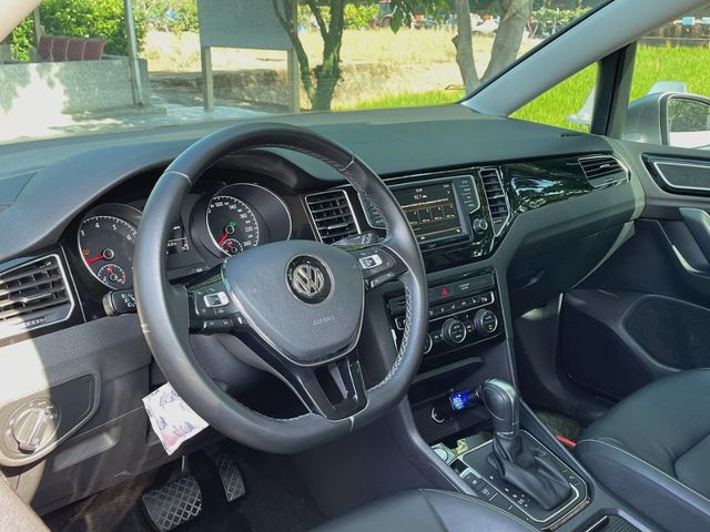 VOLKSWAGEN福斯 GOLF SPORTSVAN  第9張相片