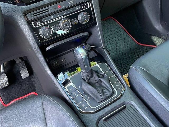 VOLKSWAGEN福斯 GOLF SPORTSVAN  第15張相片