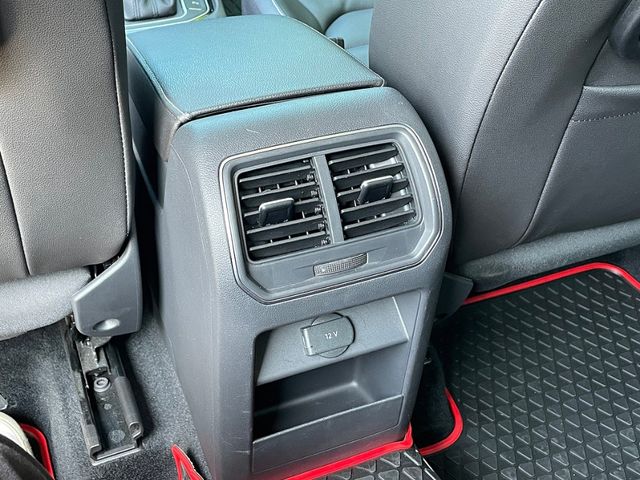 VOLKSWAGEN福斯 GOLF SPORTSVAN  第16張相片