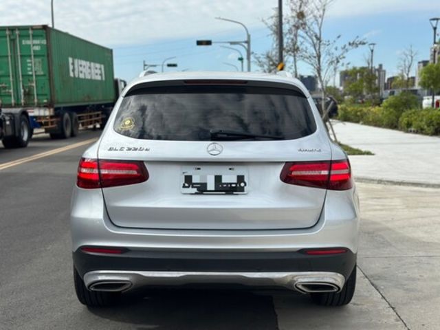 M-BENZ賓士 GLC220D  第5張相片