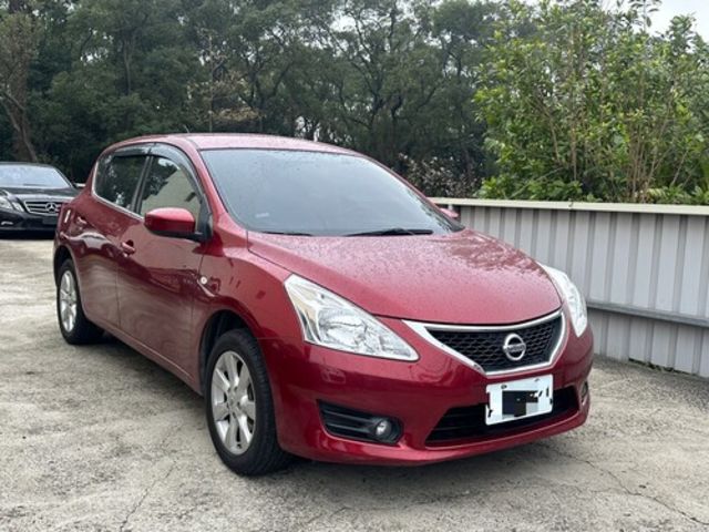 NISSAN日產 TIIDA  第3張相片