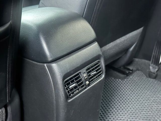 NISSAN日產 TIIDA  第7張相片