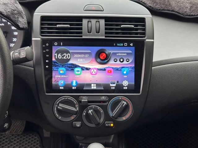 NISSAN日產 TIIDA  第13張相片