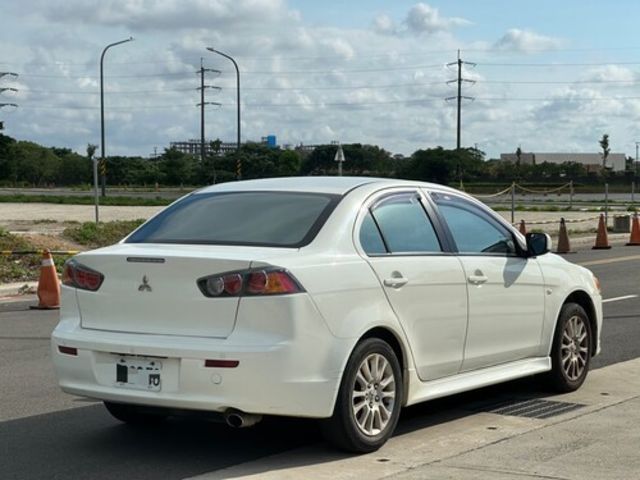 MITSUBISHI三菱 LANCER FORTIS  第2張相片