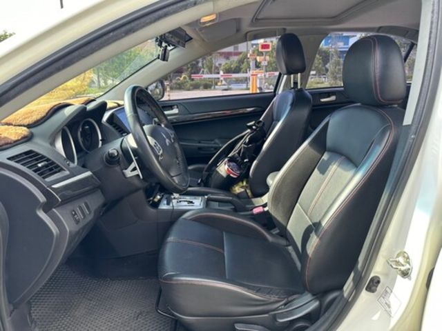 MITSUBISHI三菱 LANCER FORTIS  第6張相片
