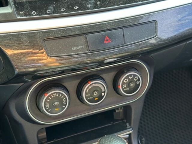 MITSUBISHI三菱 LANCER FORTIS  第11張相片