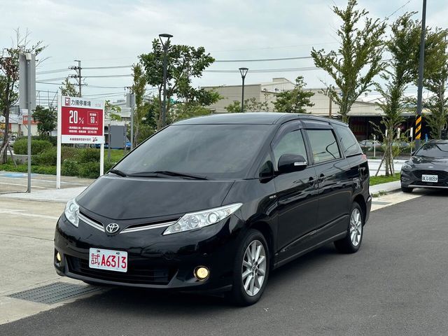 TOYOTA豐田 PREVIA  第1張相片