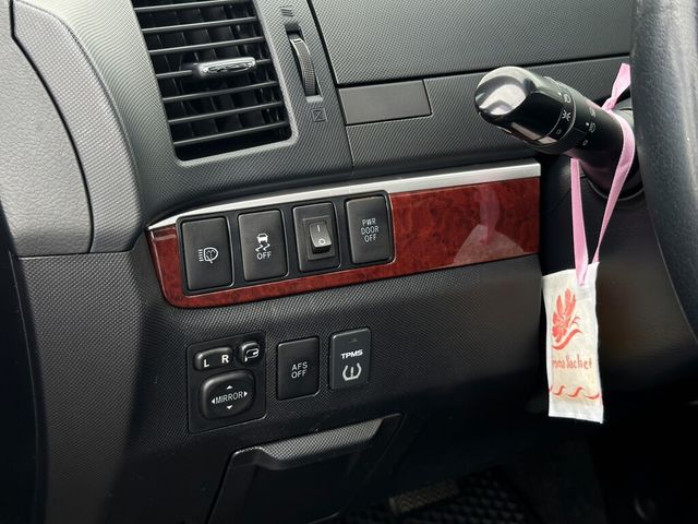 TOYOTA豐田 PREVIA  第13張相片