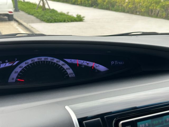 TOYOTA豐田 PREVIA  第17張相片