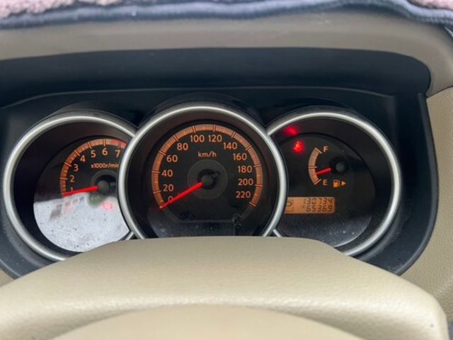 NISSAN日產 TIIDA  第8張相片