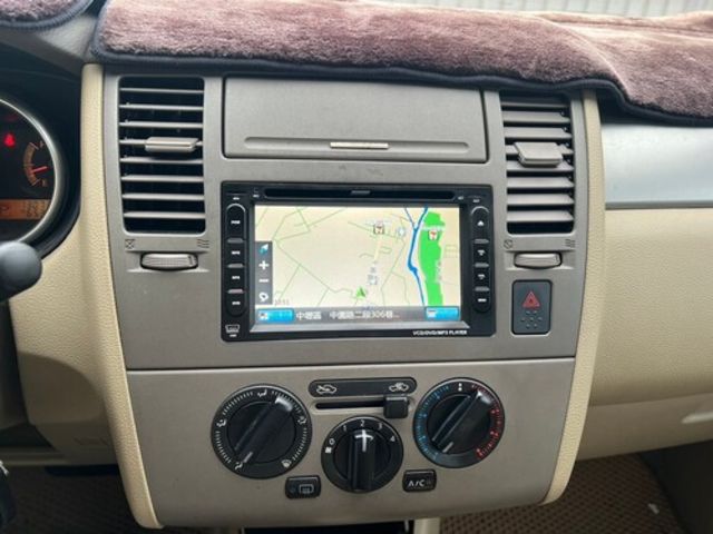 NISSAN日產 TIIDA  第10張相片