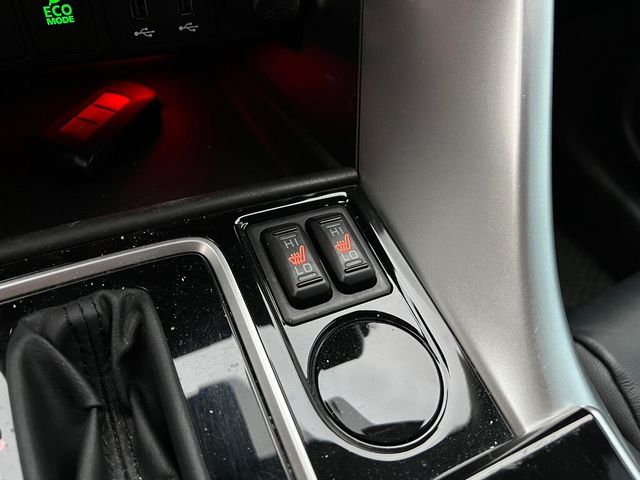MITSUBISHI三菱 ECLIPSE  第14張相片
