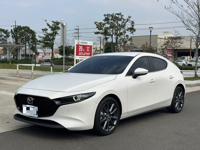 MAZDA馬自達 MAZDA 3  第1張相片