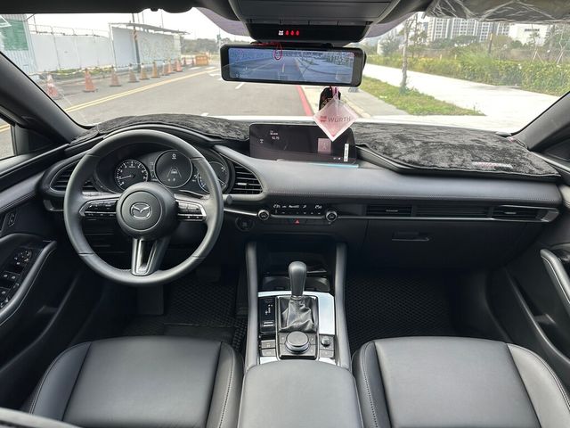 MAZDA馬自達 MAZDA 3  第8張相片