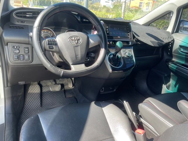 TOYOTA豐田 WISH  第9張相片
