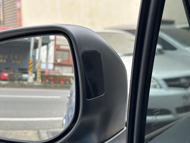 SUBARU速霸陸 XV  第6張相片